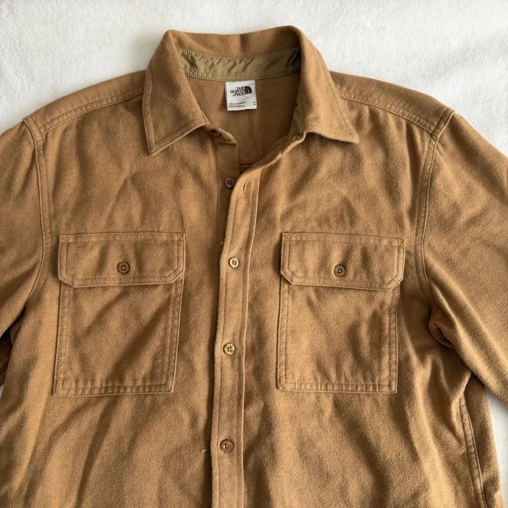 The North Face Men’s 100% Cotton Flannel Size Medium